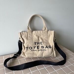 Marc Jacob’s small tote bag